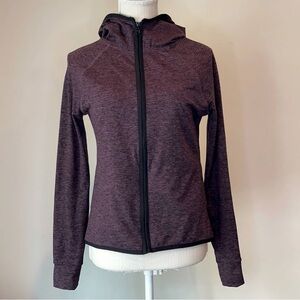 PINK Victoria's Secret cozy burgundy Hoodie with good stretch material!